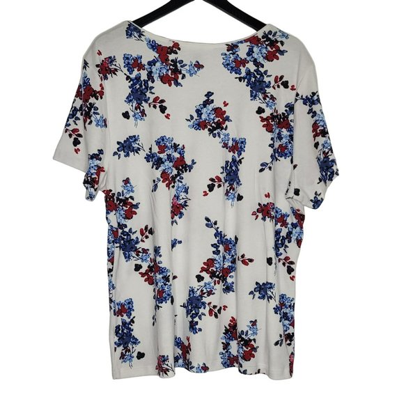 Karen Scott Short Sleeve T-shirt 2X Floral Red White Blue - Picture 2 of 6
